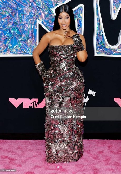 Cardi B pornstar pretty pic