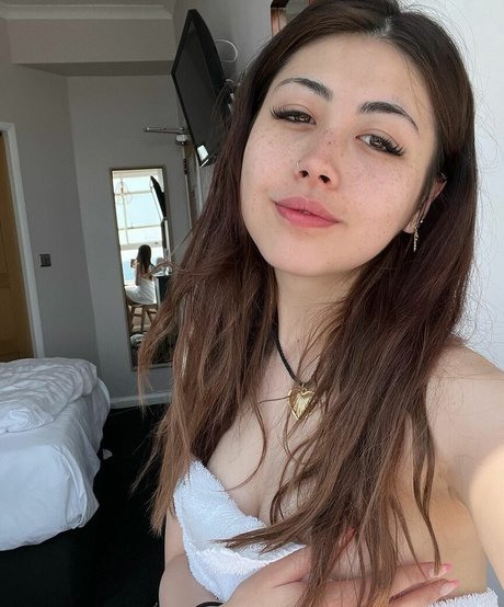 mature asian onlyfans sex photo