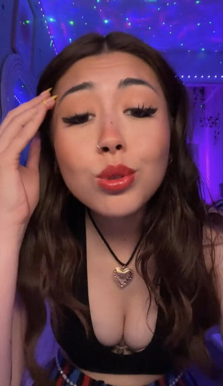 girlfriend onlyfans free porn picture