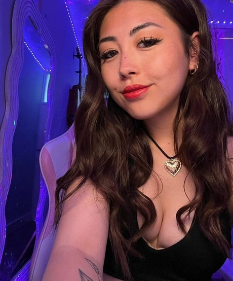 threesome amateur onlyfans hot naked images