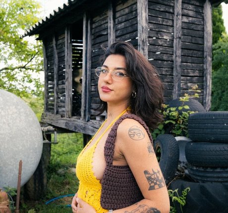 lapintoramarta model free picture