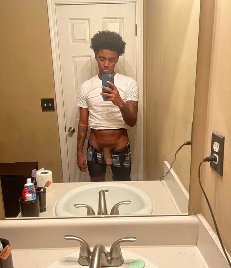 datwayaton model nudes image