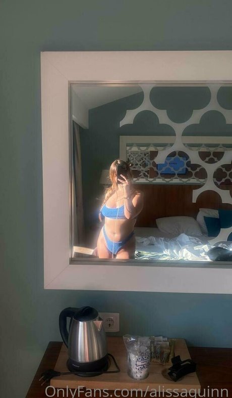 alissaquinn nude model img