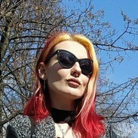 lida bond Profile pic