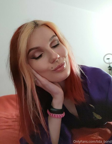 lida bond sex star archive