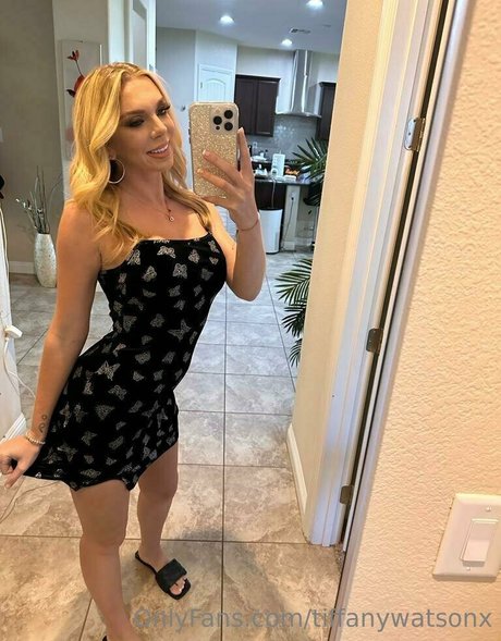 eyes onlyfans hot xxx images