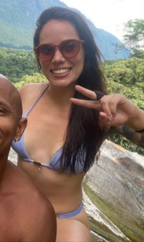 Fernanda Bommerich pornstar adult image