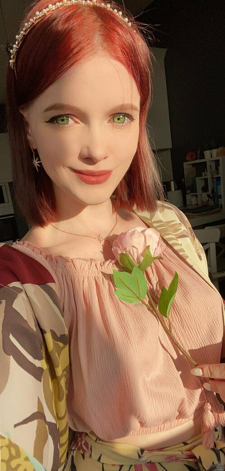 evenink free nudes star archive