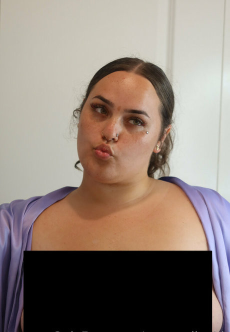 yummyliyahh exclusive actress archive