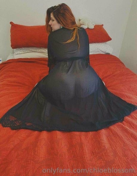 chloeblossom best actress pics