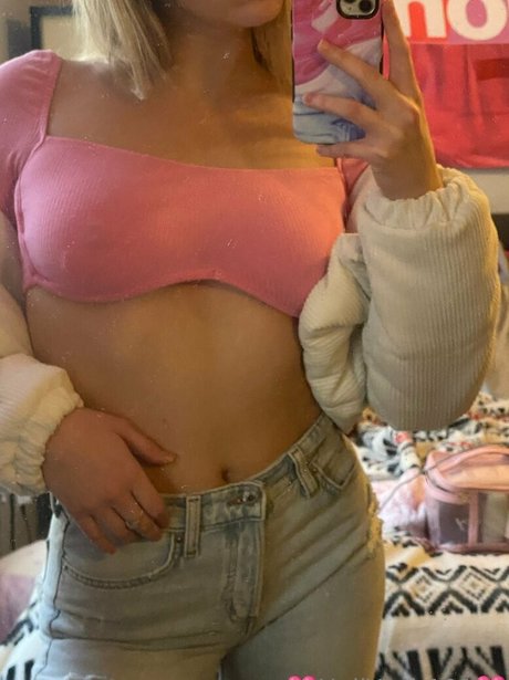 hailyeah101 pornstar xxx picture