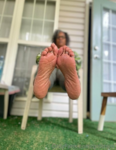 gmtninc Quick model image