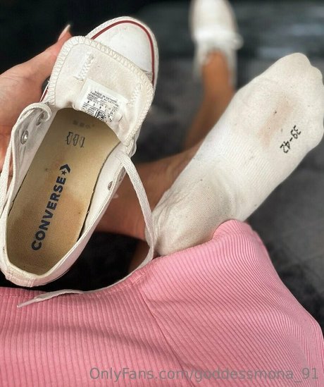 goddessmona 91 pretty pornstar pics