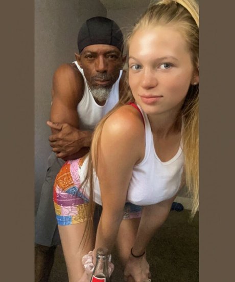 Unc Snowbunny star free gallery