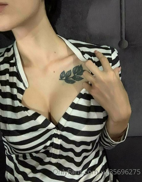 lily shine hd actress photos