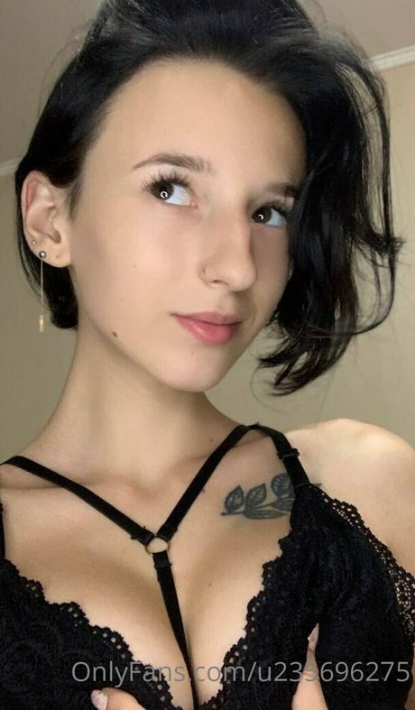 lily shine adult star img