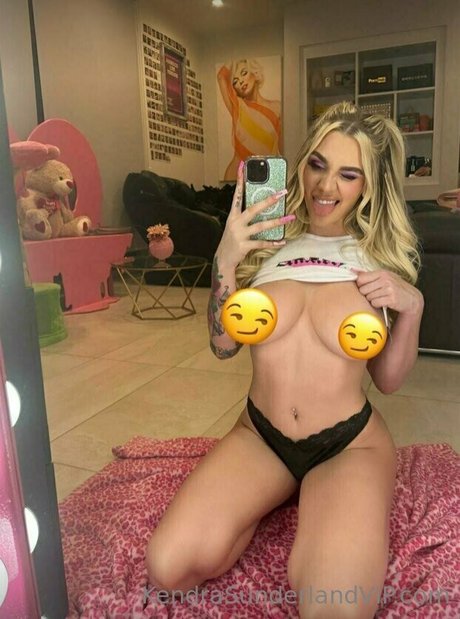 KendraSunderland pornstar xxx pics