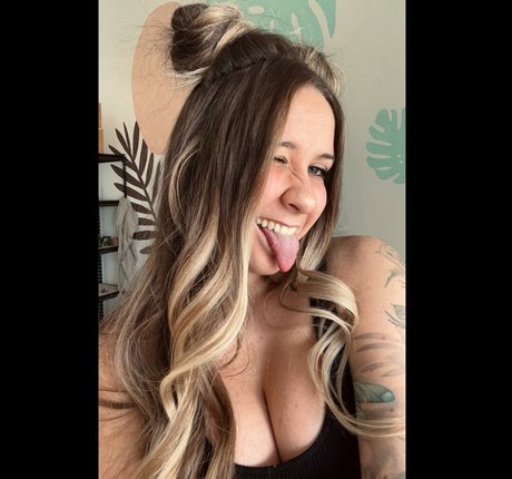 ladyboy asian onlyfans hot gallery