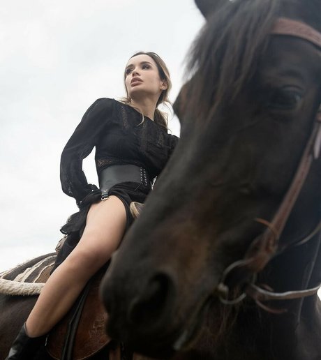 swinger milf onlyfans hot naked images