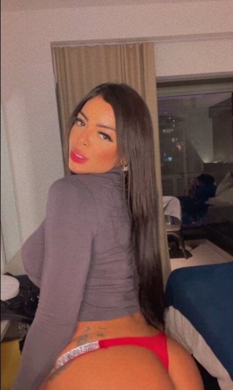 Stephanie Silveira porn model galleries