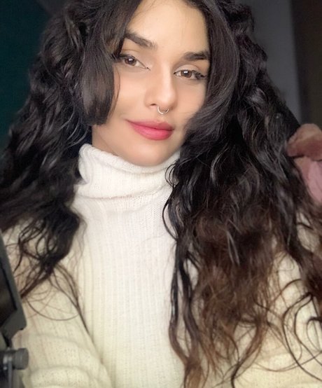 Robertinha hd actress pic