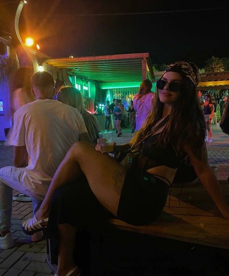 Robertinha free pornstar pic