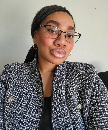 Locked Honey Princess star pornographic image