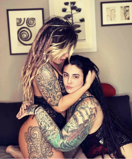 Emmyxchelle hot pornstar gallery