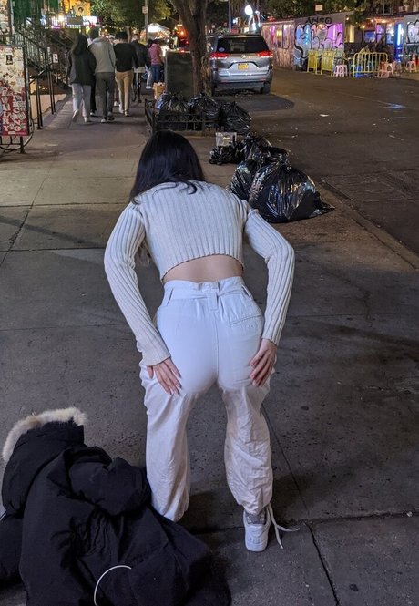 ExtraEmily sexy pornstar pic