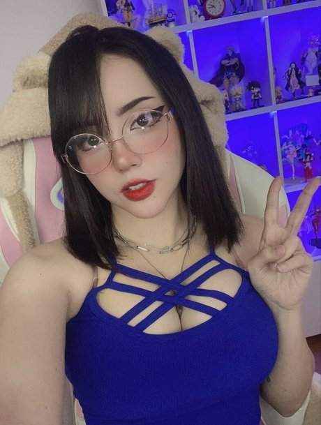 sexy feet onlyfans pornographic image