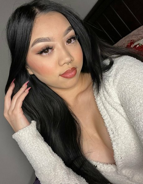 Milkteakitty nude star img