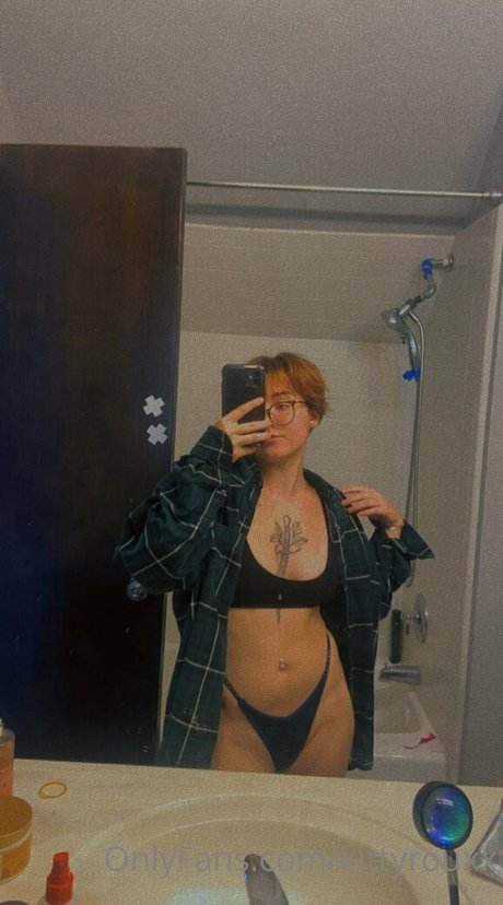 lilvelma free pornstar photo