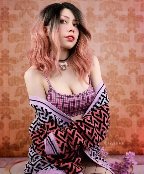 nude pregnant onlyfans erotic pic