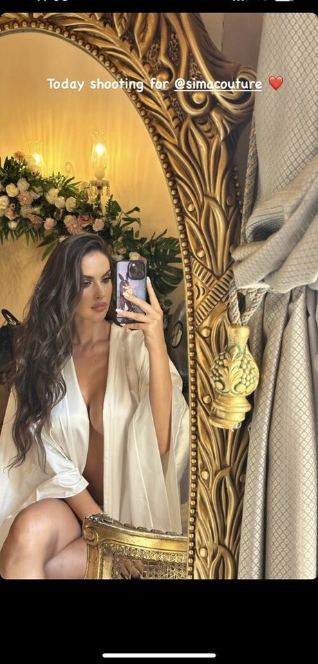 Oriola Marashi sex actress img