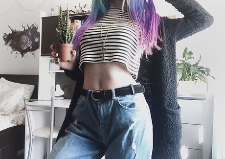 Aldreann pretty model picture