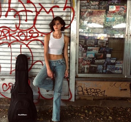 Bec Lauder pornstar free photo