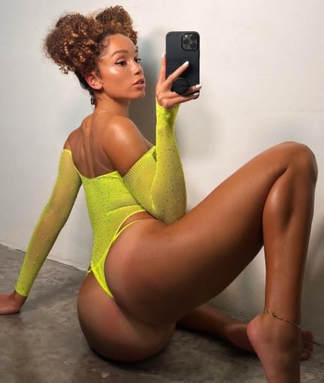 tazsangelsuncensored sex star image