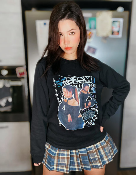 ASMR Glow pornstar xxx pics