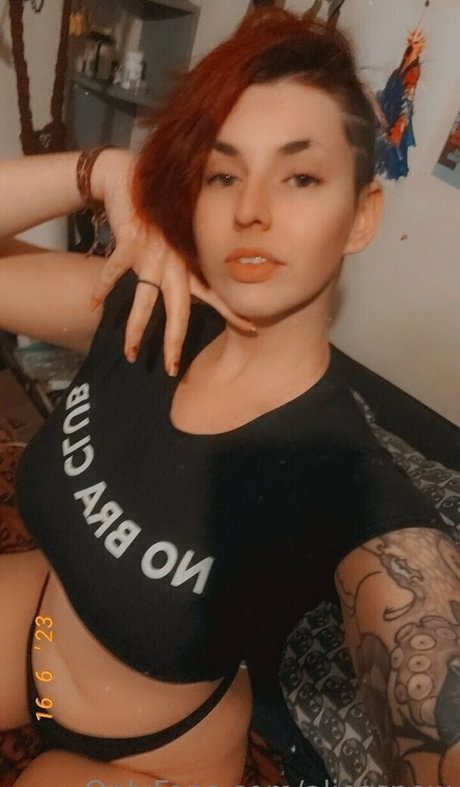 busty mom onlyfans pretty photo