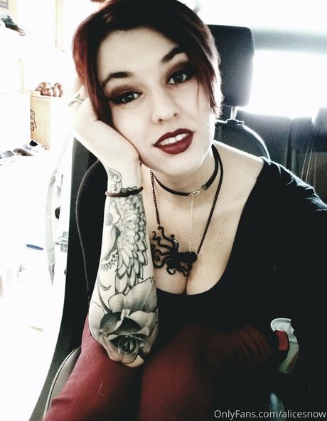 alicesnow free model pictures