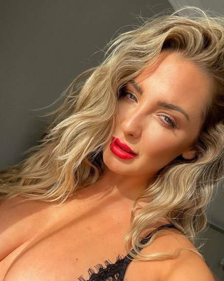 feet milf onlyfans beautiful porn image