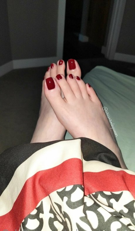 blonde hot wife onlyfans hot naked pics