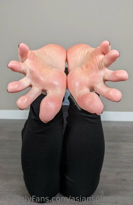 undressing onlyfans exclusive picture