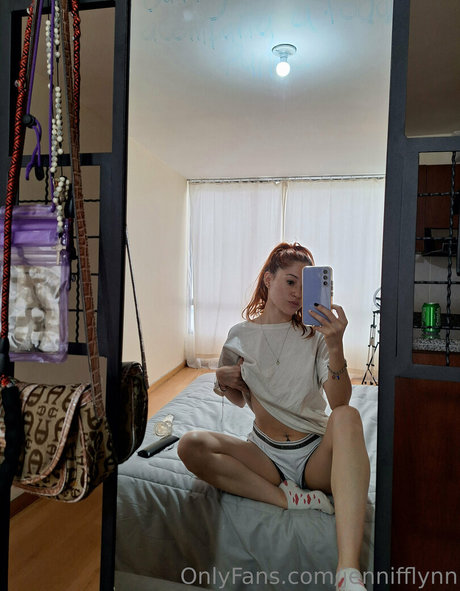 jennifflynn exclusive actress pictures