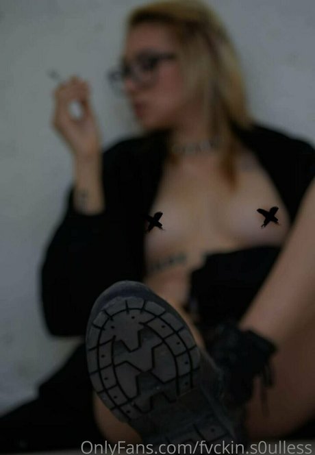 fvckin s0ulless pornographic star pic