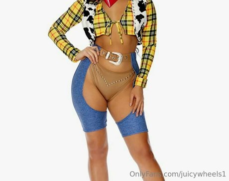 juicywheels1 naked pornstar images