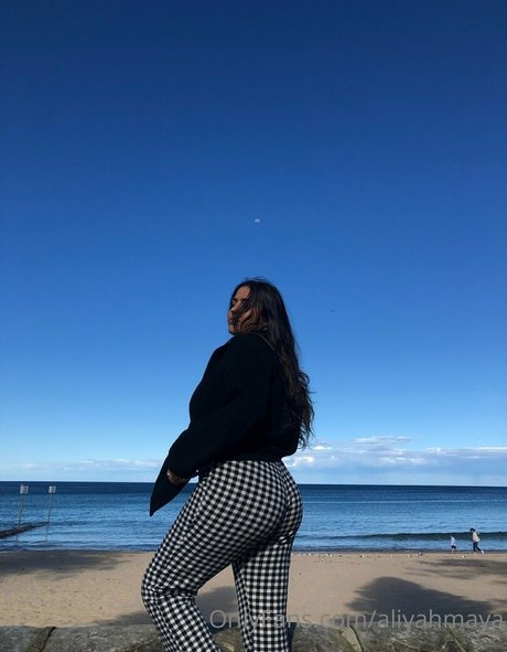 aliyahmaya naked star img