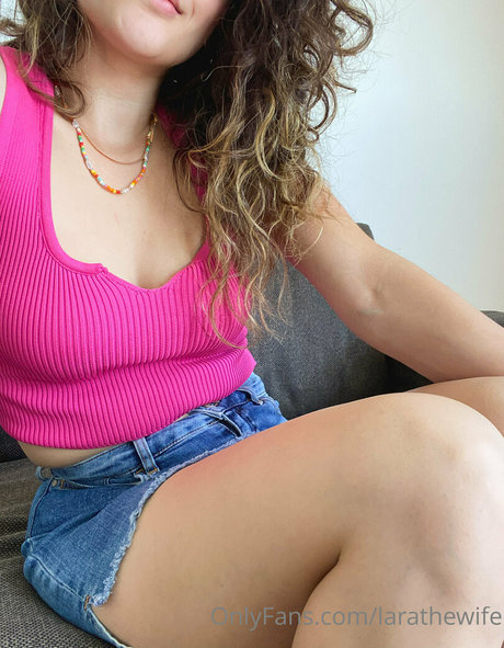 perfect shemale onlyfans free pics