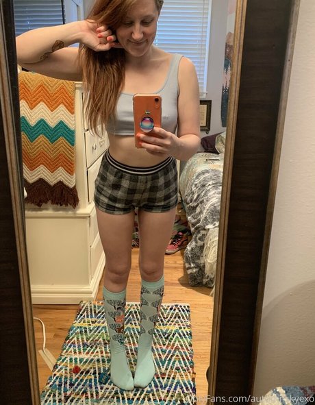 autumnskyexo perfect actress image