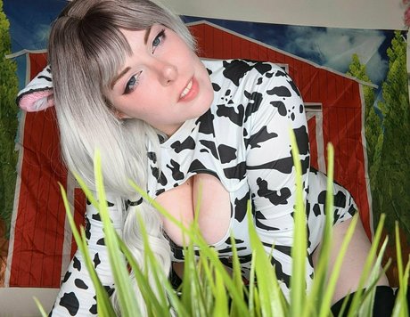 charleyshemoos erotic pornstar picture